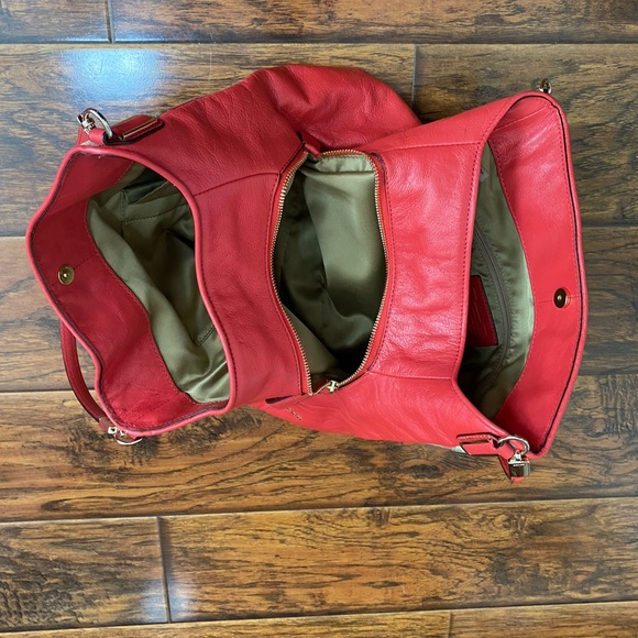 Coach Tangerine Shoulder bag with matching wallet - Picture 5 of 10